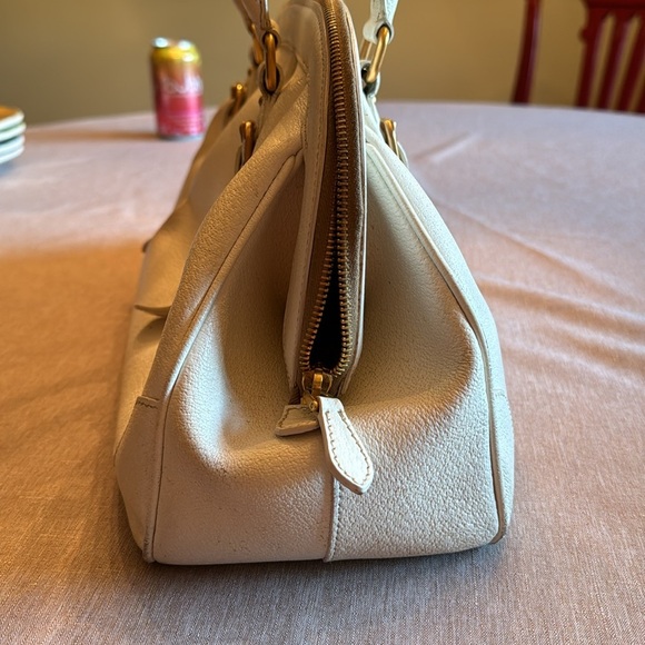 AUTHENTIC PRADA White leather bag - Picture 5 of 12